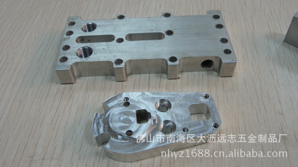 鋁合金型材CNC加工圖片/鋁合金型材CNC加工樣板圖 (2)
