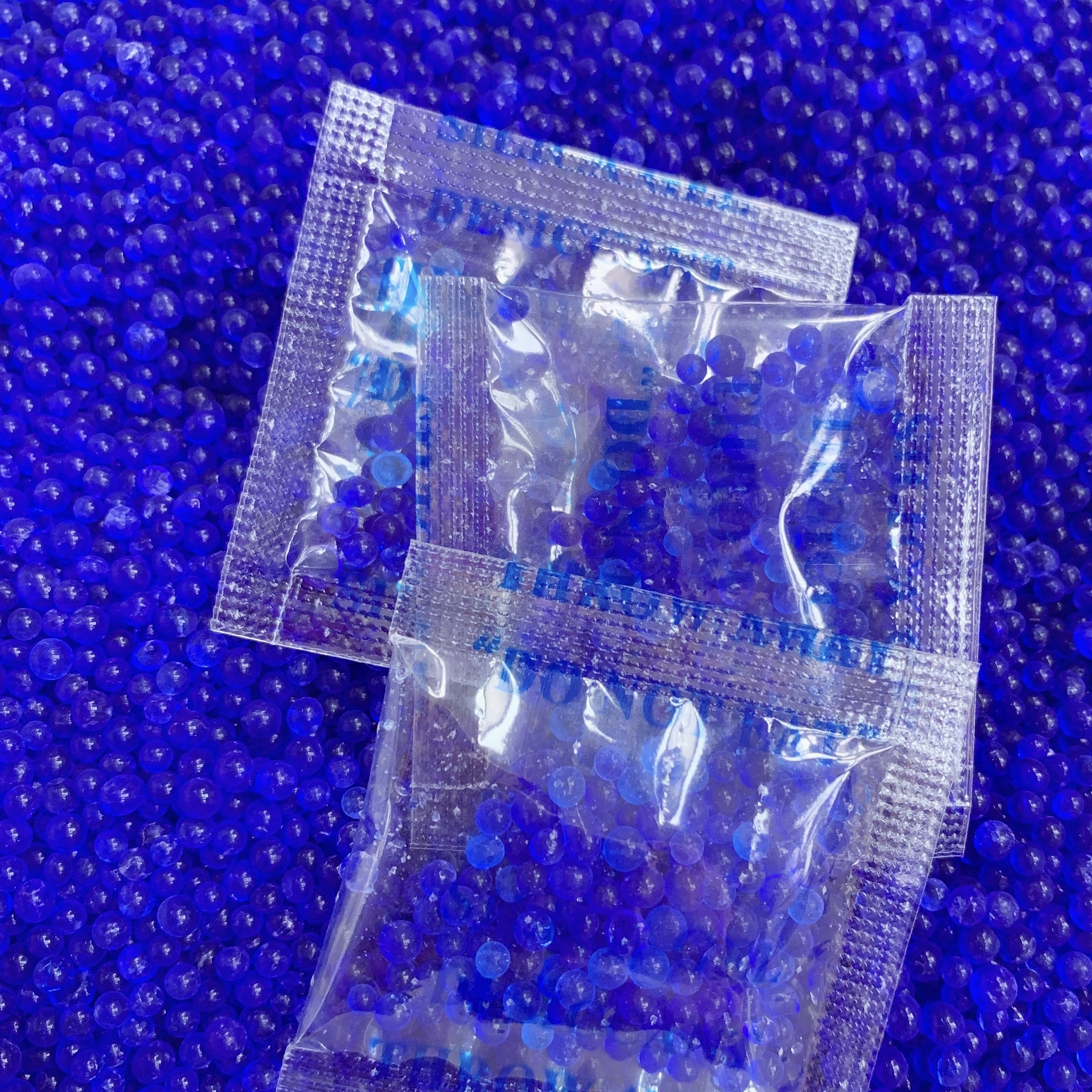 變色藍珠干燥劑圖片