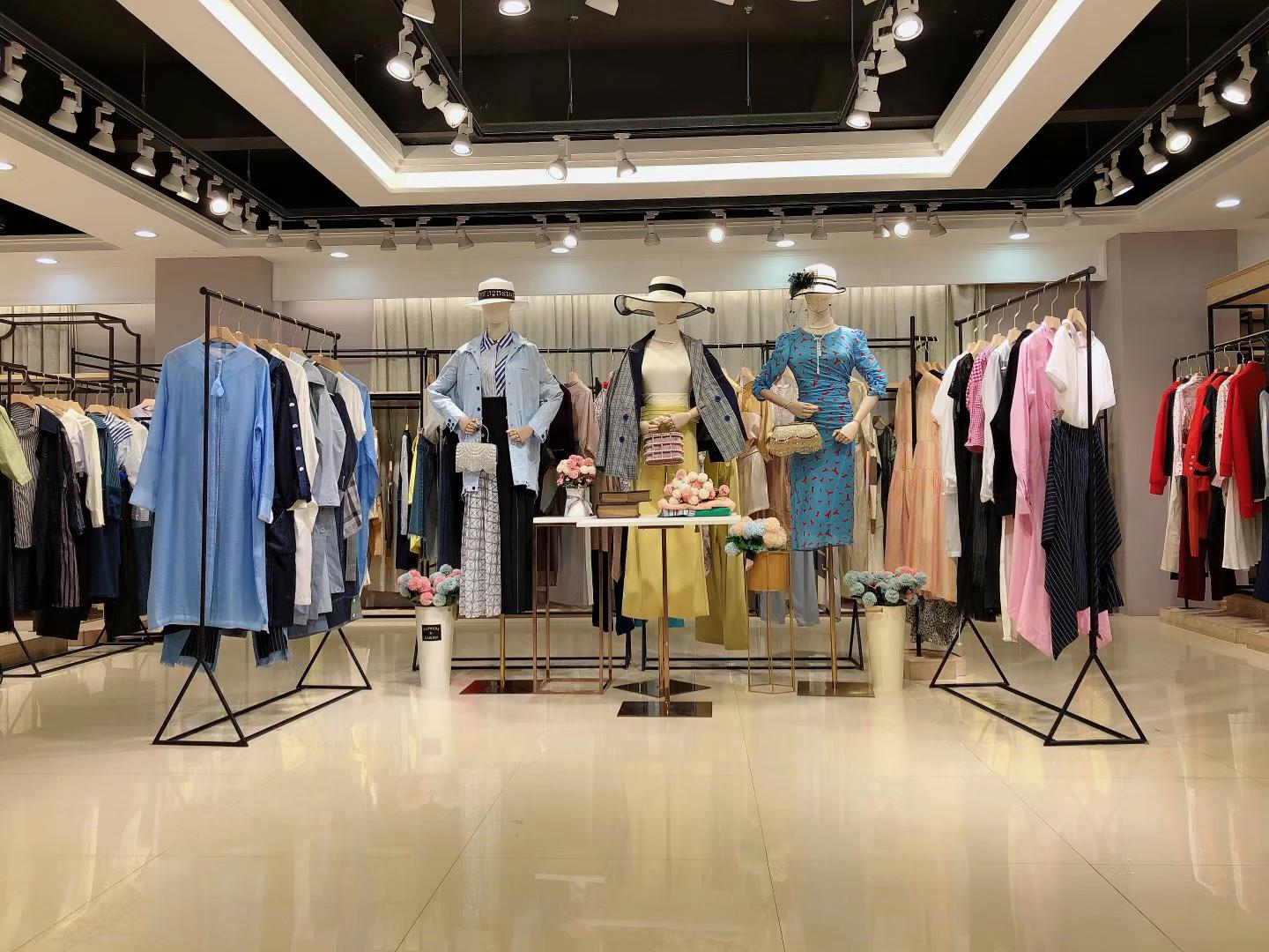 撿家子2021秋品牌折扣女裝直播實(shí)體店走份批發(fā)