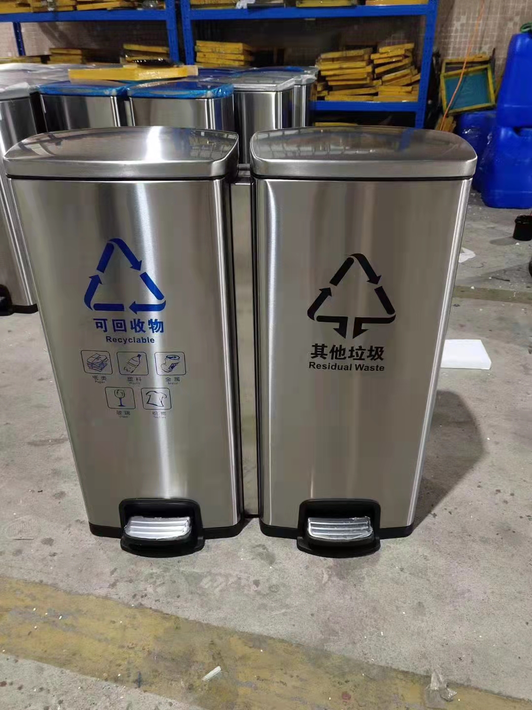 垃圾桶圖片/垃圾桶樣板圖 (3)