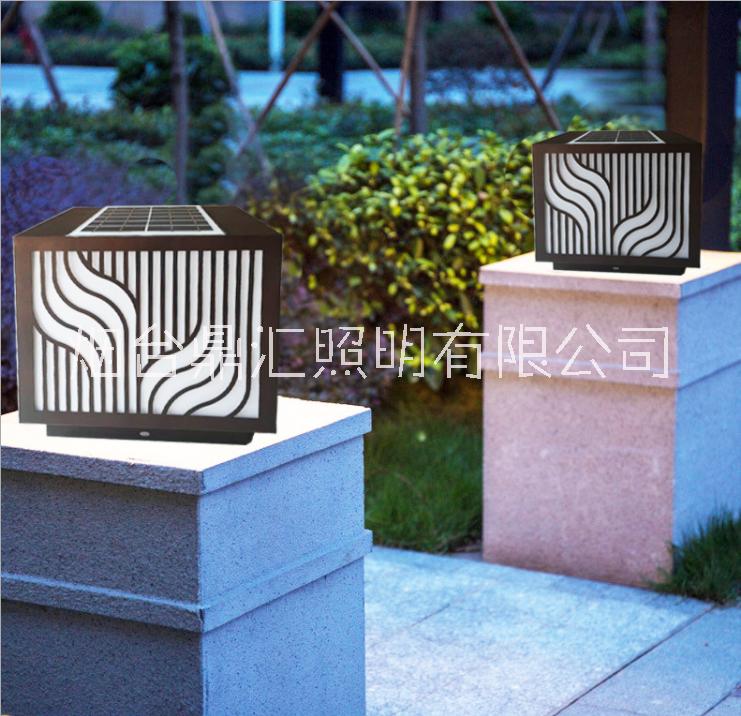 太陽(yáng)能柱頭燈戶外防水庭院燈室外家用新農(nóng)村大門燈中式別墅圍墻燈