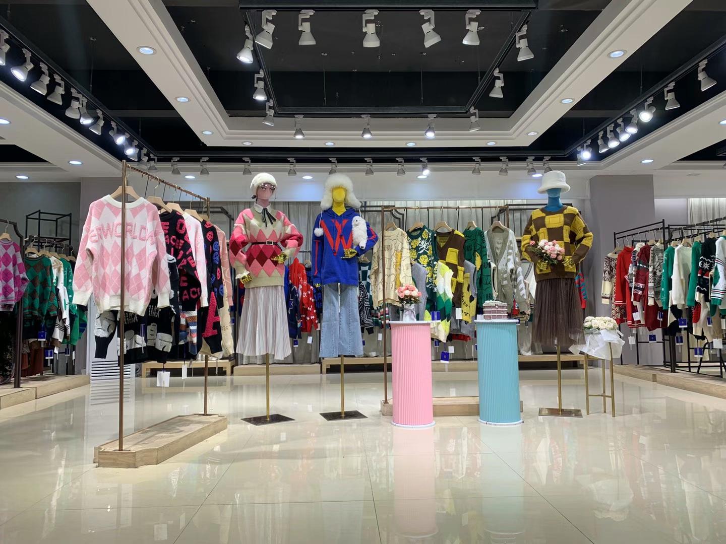 吉米小熊藍(lán)標(biāo)系列2021冬裝品牌折扣輕奢女裝尾貨走份批發(fā)