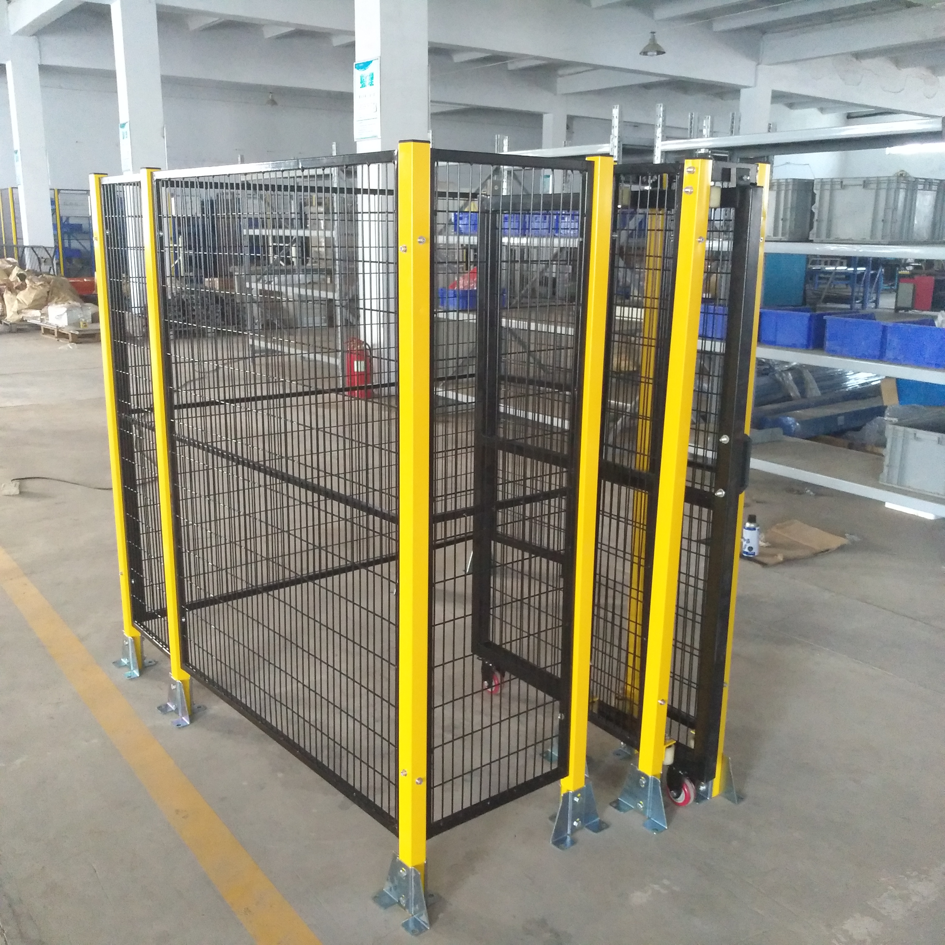 車間防護網(wǎng)圍欄網(wǎng)圖片