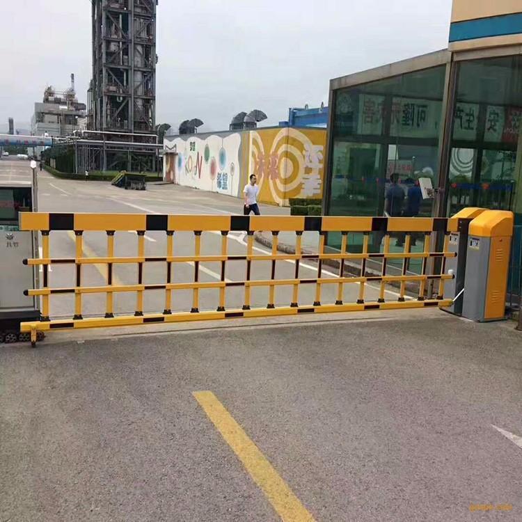 停車場(chǎng)道閘圖片/停車場(chǎng)道閘樣板圖 (2)