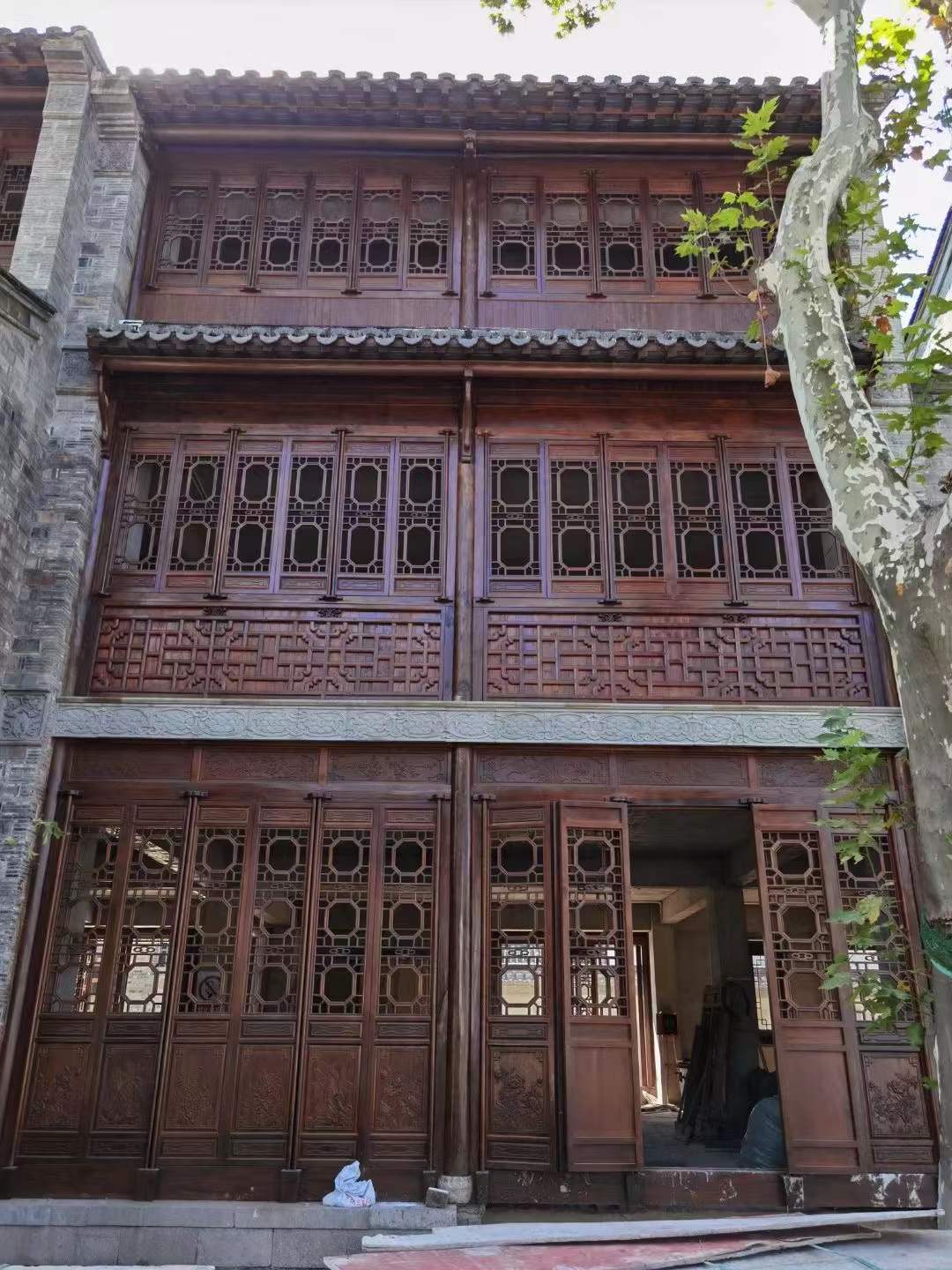 浙江中式仿古建筑門窗廠家、定做、價(jià)格、報(bào)價(jià)【東陽博徽木制工藝品有限公司】