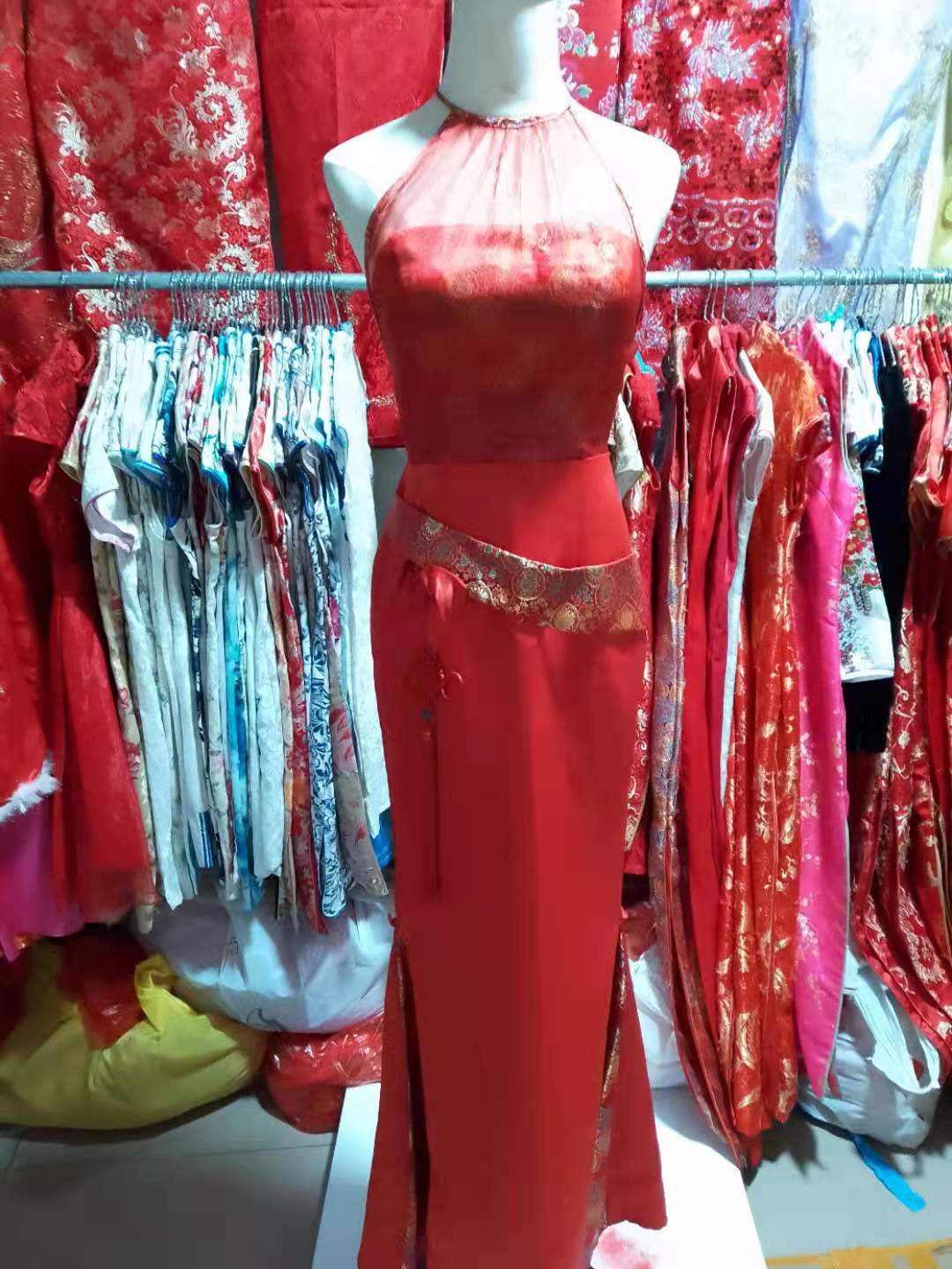 禮服租賃圖片/禮服租賃樣板圖 (2)