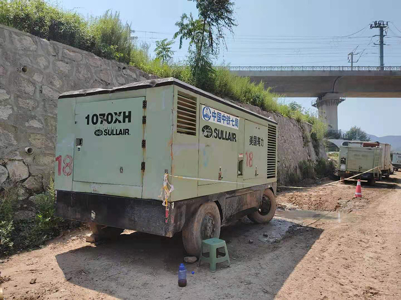 壽力1070XH柴移式空壓機(jī)圖片/壽力1070XH柴移式空壓機(jī)樣板圖 (1)