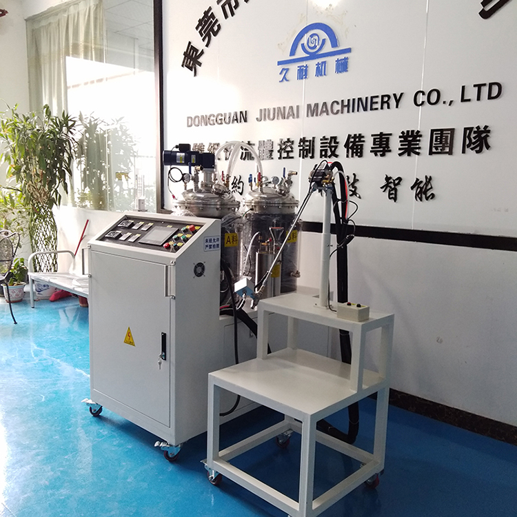 注射機(jī)圖片/注射機(jī)樣板圖 (4)