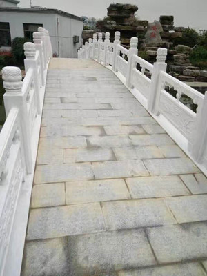 橋梁護欄廠商圖片