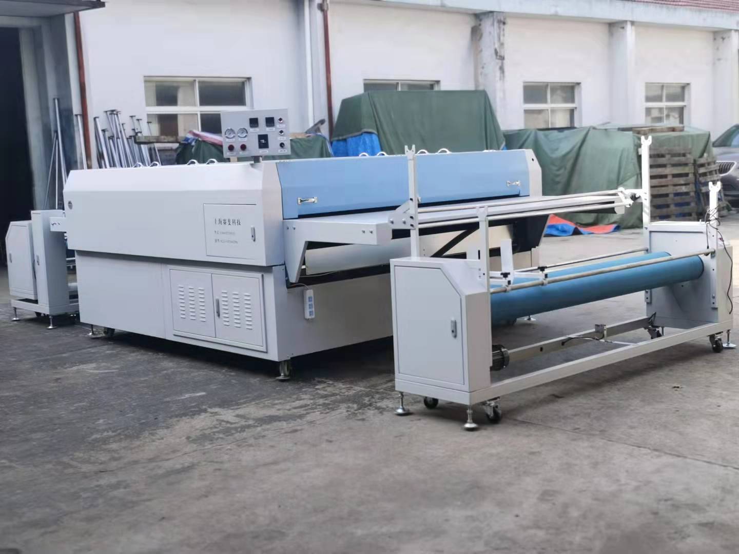 上海大型粘合機/平板復合機/整卷面料壓襯機復合機壓撲機圖片