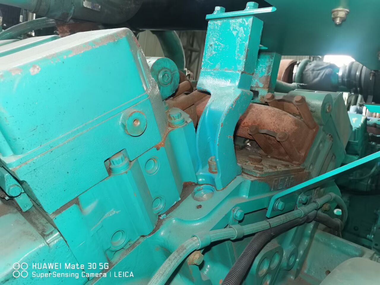 轉(zhuǎn)讓二手 康明斯1120kw發(fā)電機(jī)組