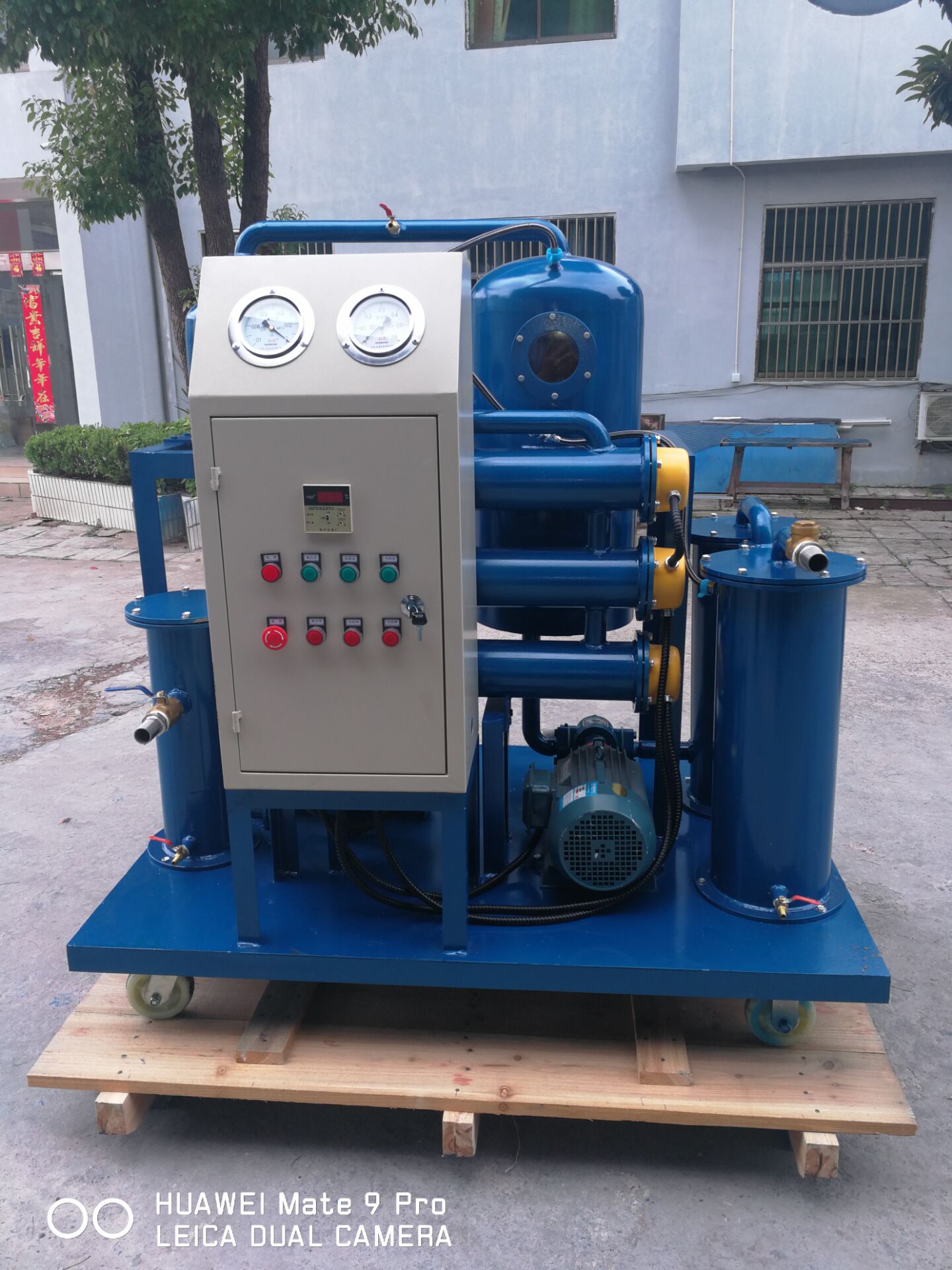 雙級(jí)真空濾油機(jī)圖片/雙級(jí)真空濾油機(jī)樣板圖 (2)