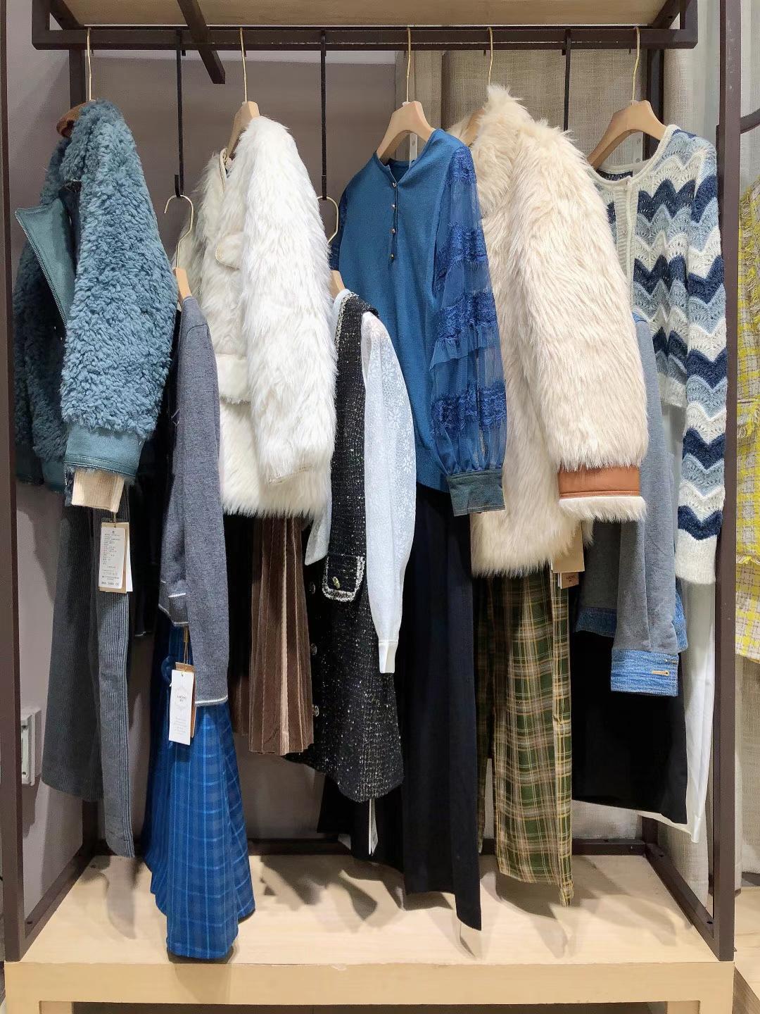 【摩邑】21冬小香風(fēng)系列品牌折扣女裝專(zhuān)柜撤柜女裝折扣店直播貨源走份批發(fā)