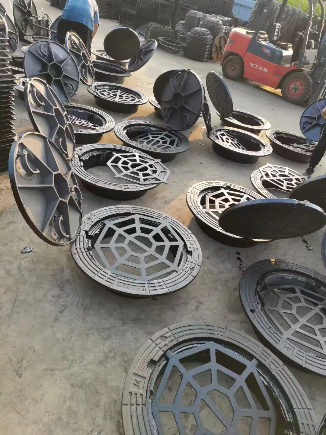 防沉降井蓋圖片/防沉降井蓋樣板圖 (3)