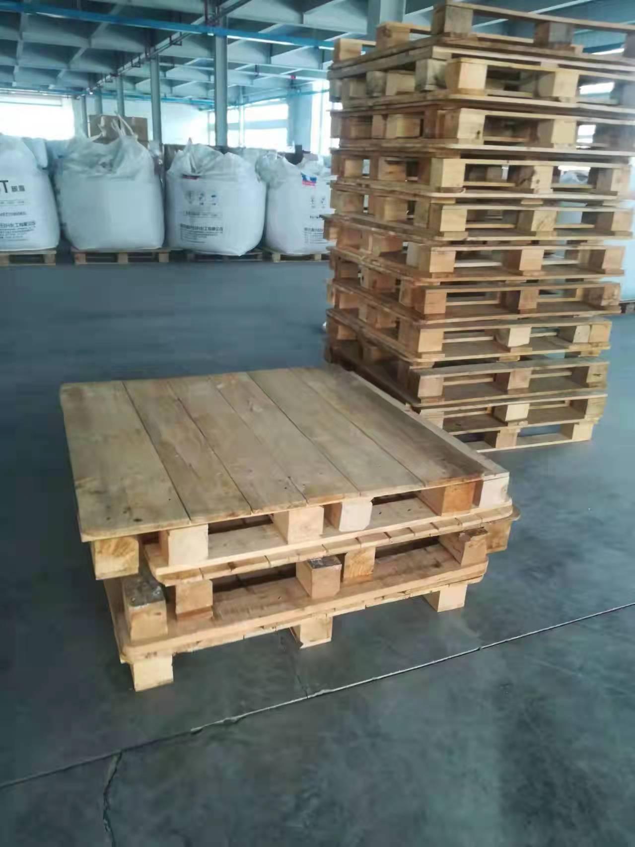 定做木托盤(pán) 免蒸熏雙面卡板 實(shí)木托盤(pán) 搬運(yùn)單元物資