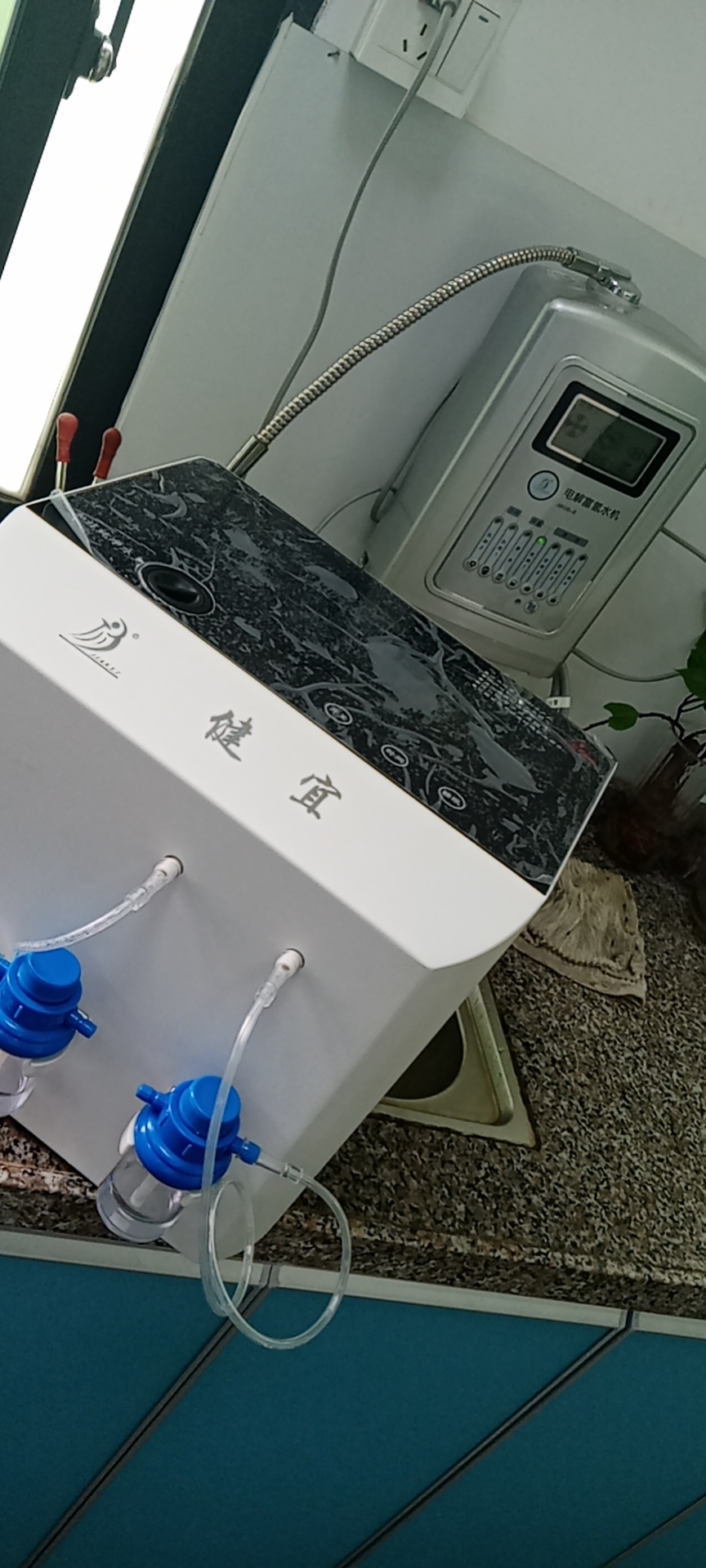 氫氧機(jī)圖片/氫氧機(jī)樣板圖 (2)