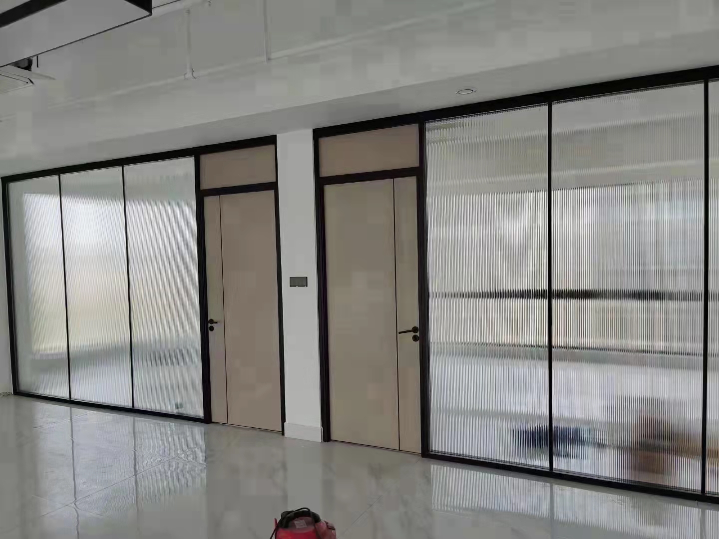 玻璃隔斷圖片/玻璃隔斷樣板圖 (1)