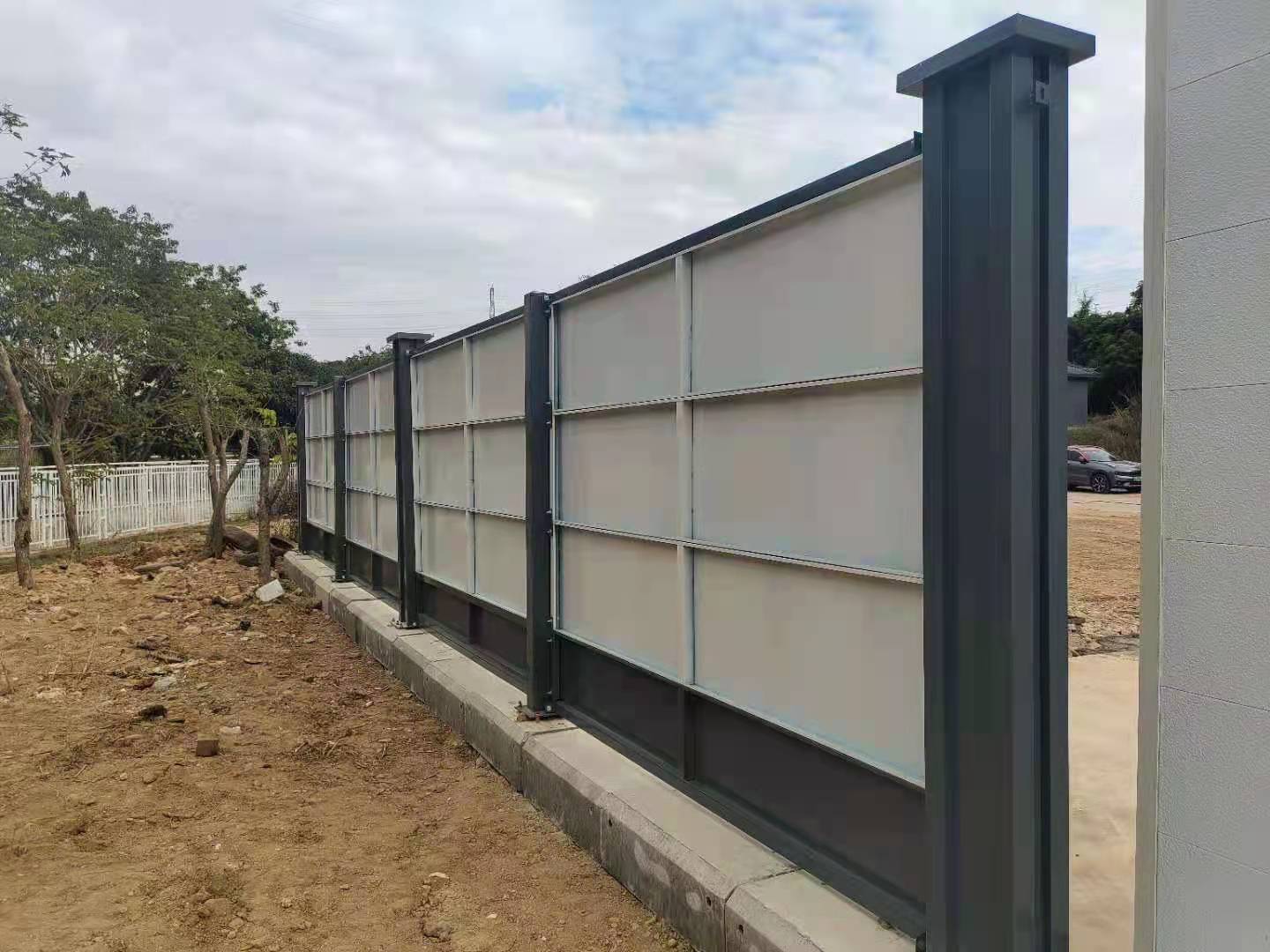 隔離圍擋 深圳A型圍擋鍍鋅工藝-羅湖地鐵圍擋施工安裝