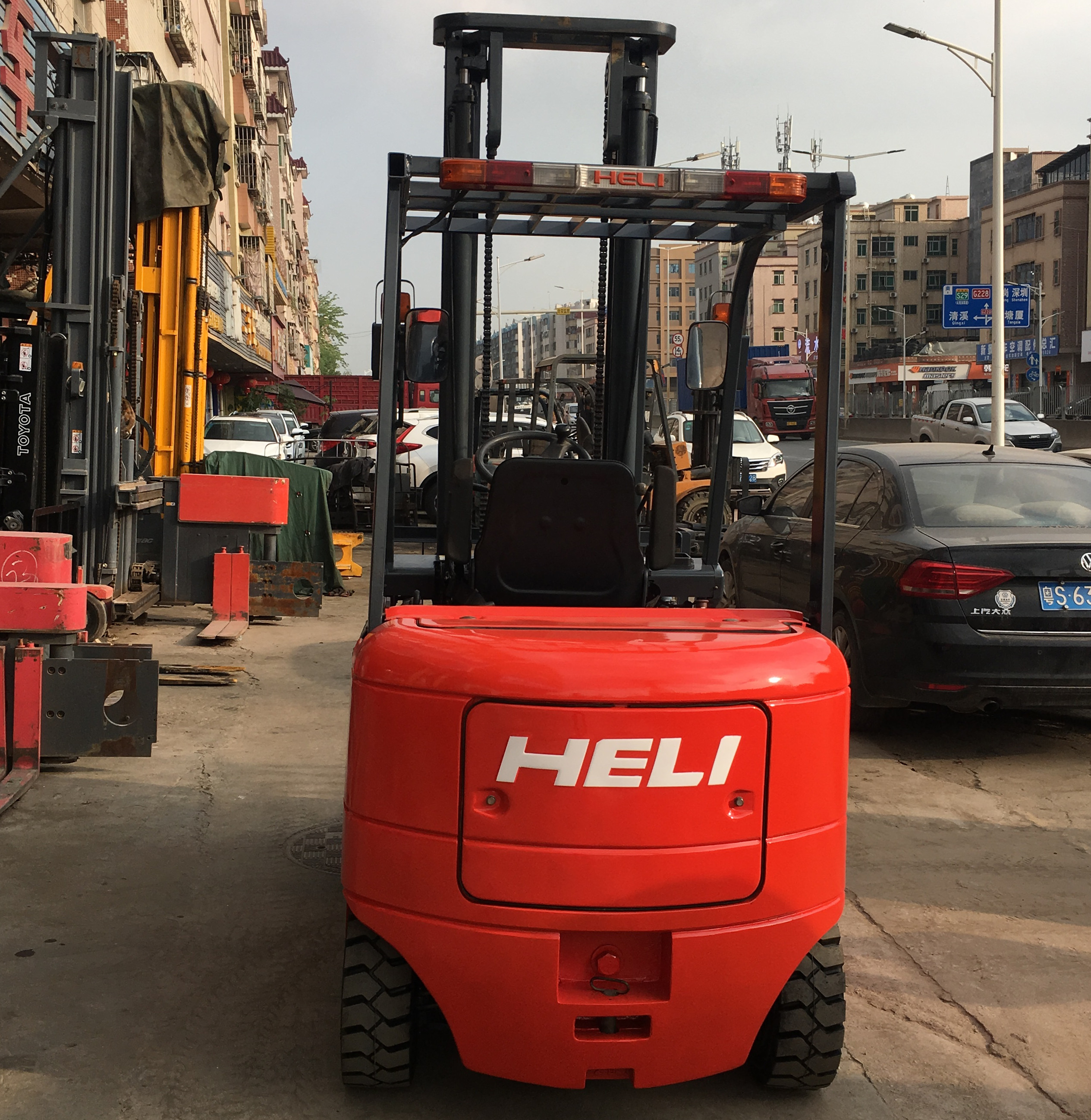 2噸合力電動(dòng)叉車(chē)圖片/2噸合力電動(dòng)叉車(chē)樣板圖 (2)