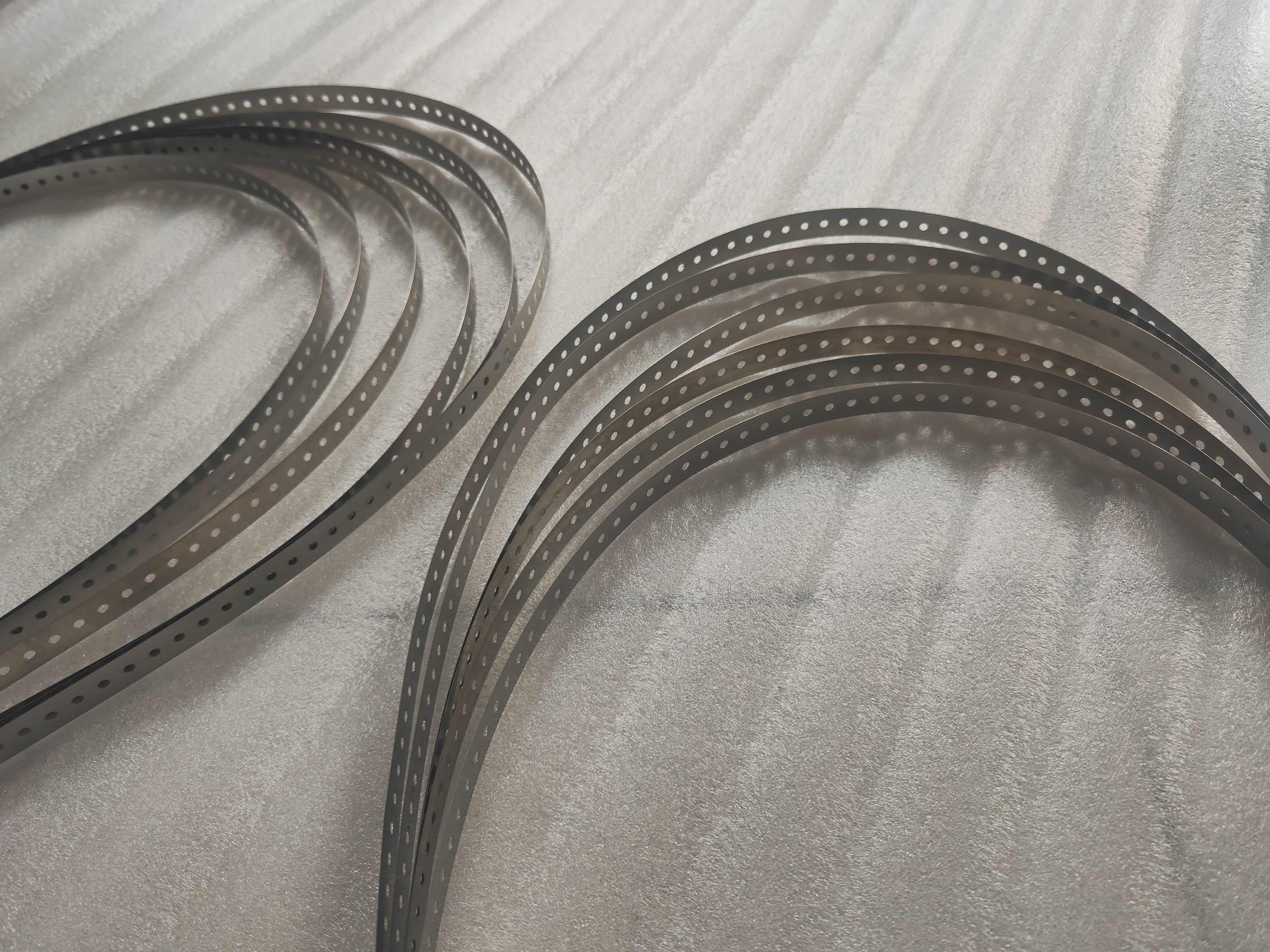 沖孔鋼帶圖片/沖孔鋼帶樣板圖 (1)