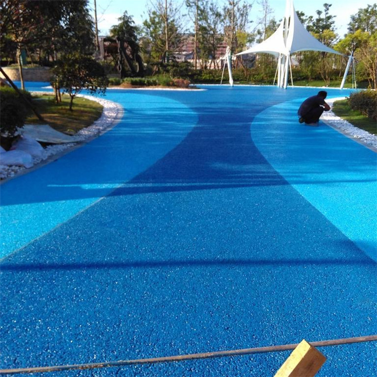 內(nèi)江市彩色透水地坪    透水混凝土材料