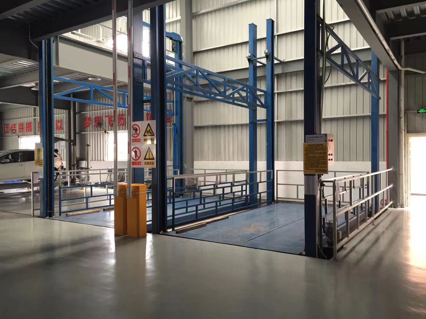 液壓式升降機(jī)圖片/液壓式升降機(jī)樣板圖 (3)