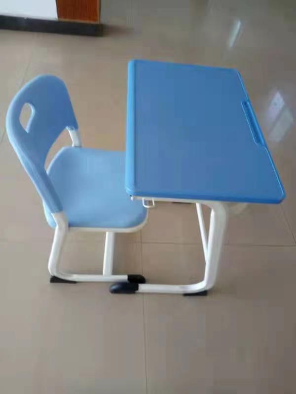 課桌椅圖片/課桌椅樣板圖 (3)