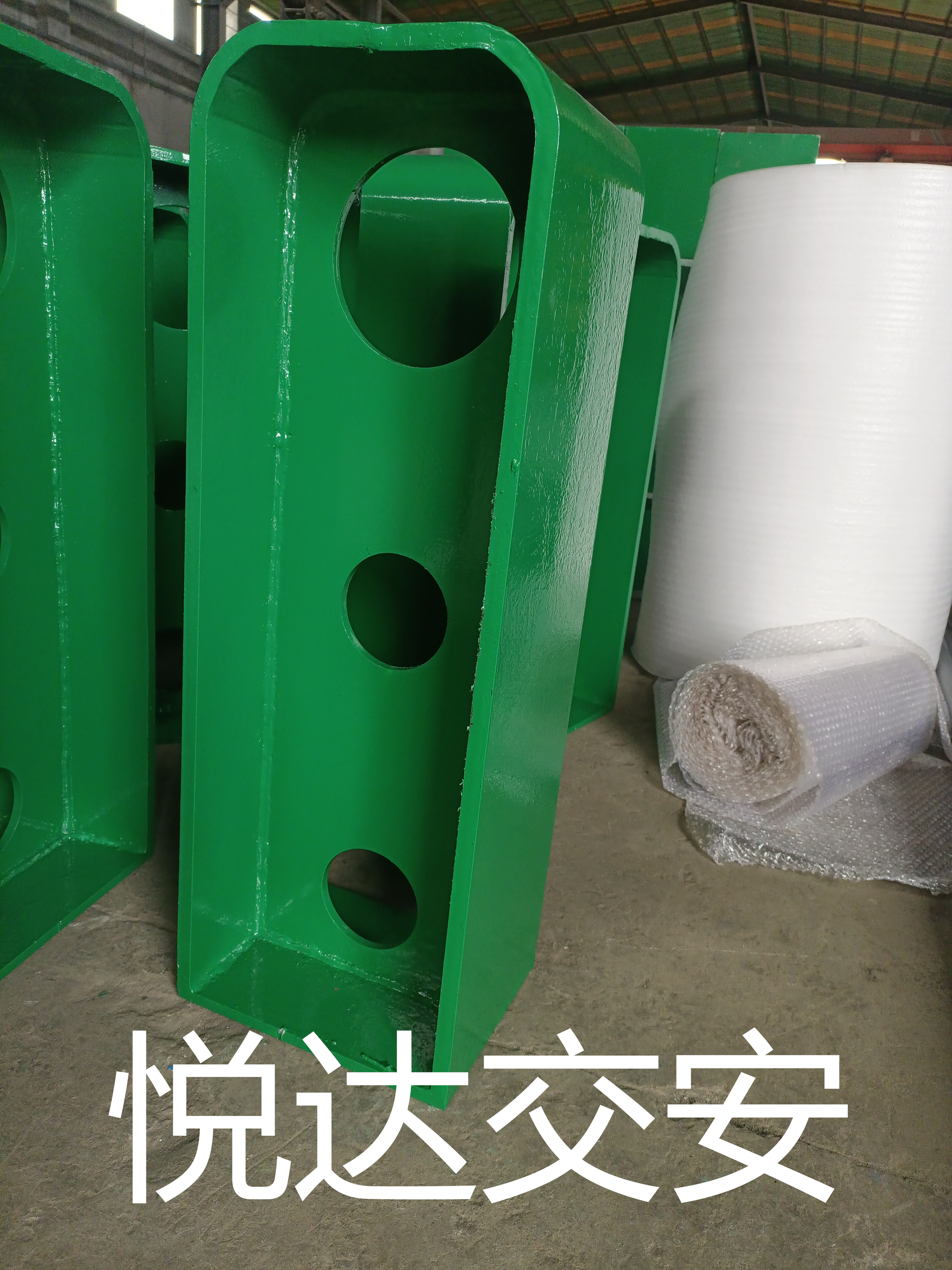 防撞護(hù)欄圖片/防撞護(hù)欄樣板圖 (3)