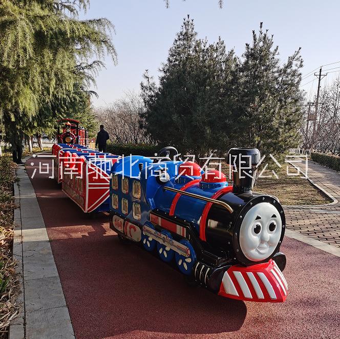 濟南托馬斯電動觀光小火車適用于廣場、夜市、公園、花海、風景區(qū)、商場