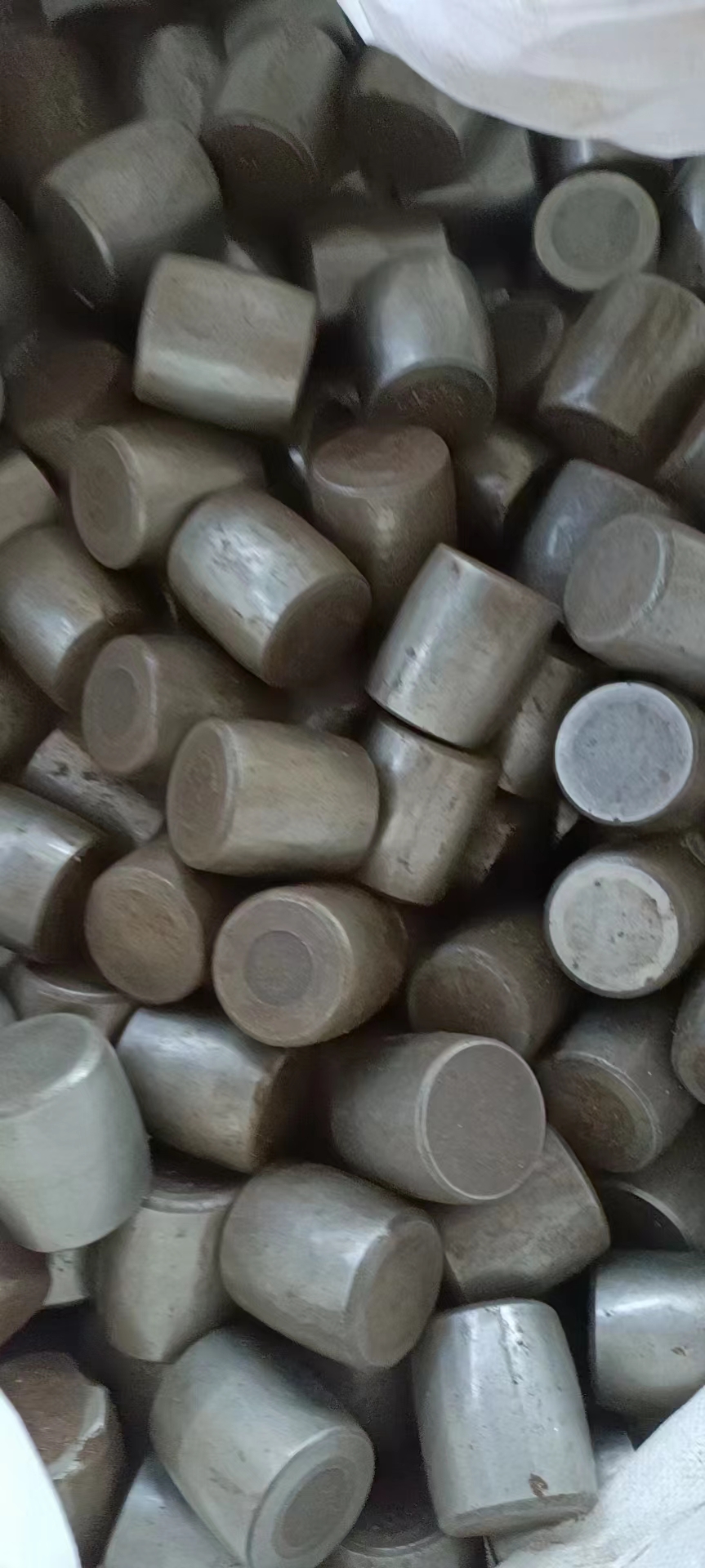 耐磨合金鋼球圖片/耐磨合金鋼球樣板圖 (3)