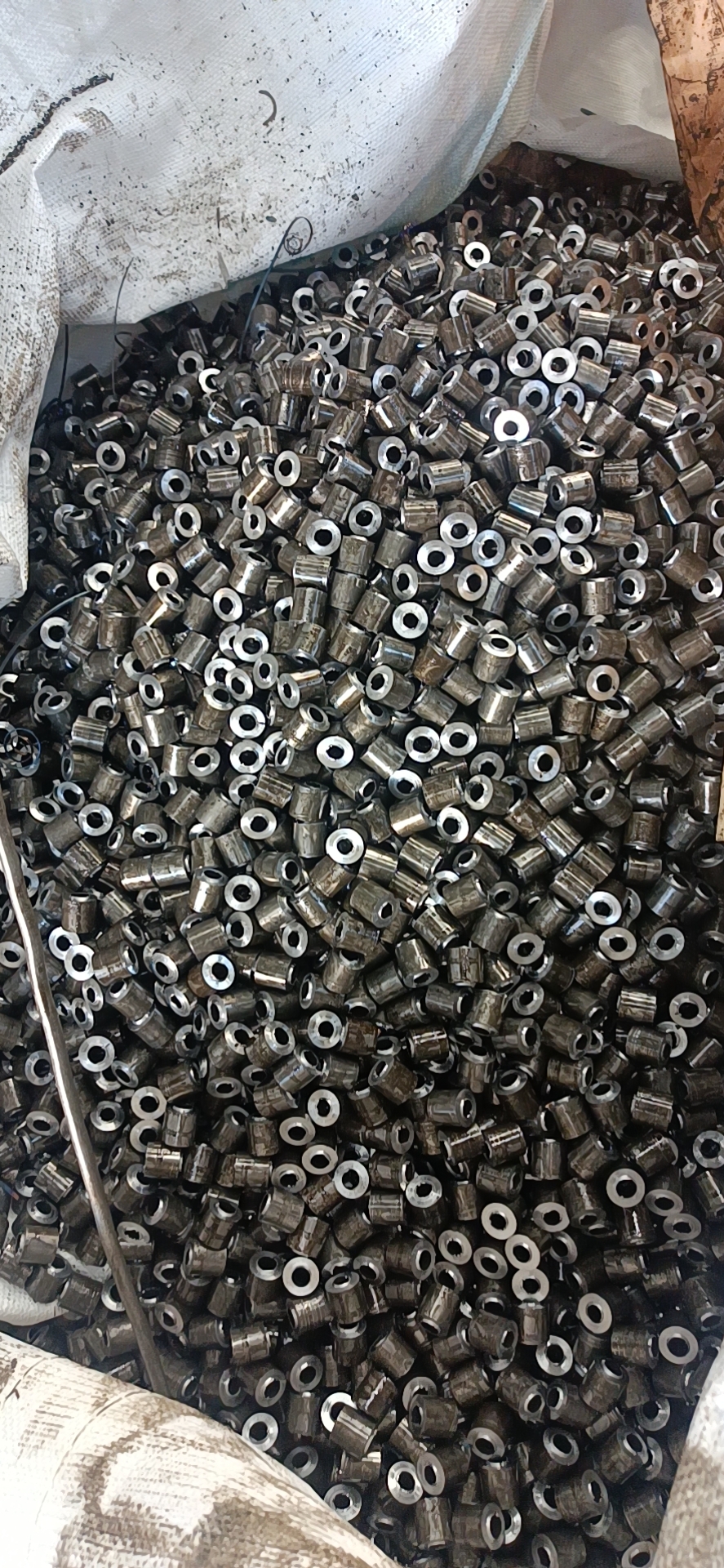 山東鍍鉻批發(fā)圖片/山東鍍鉻批發(fā)樣板圖 (4)