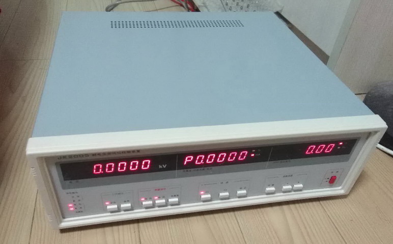 耐電壓測試儀圖片/耐電壓測試儀樣板圖 (2)