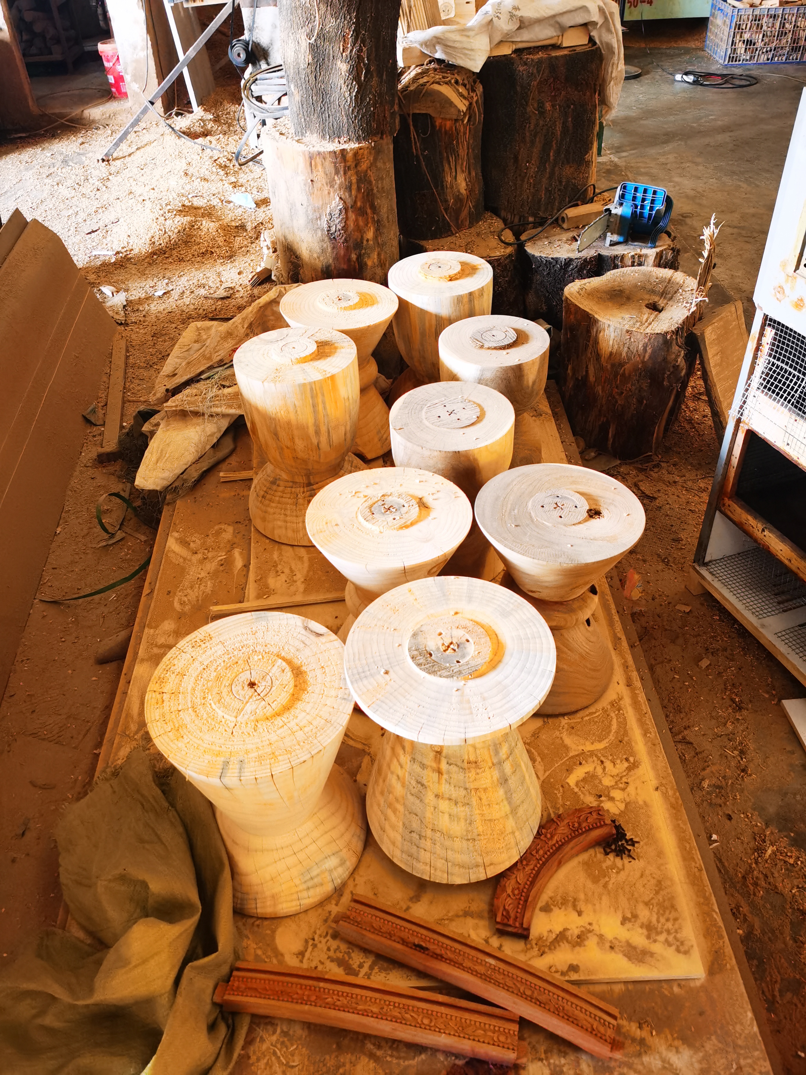 木材沙發(fā)腳雕刻來圖加工圖片/木材沙發(fā)腳雕刻來圖加工樣板圖 (3)