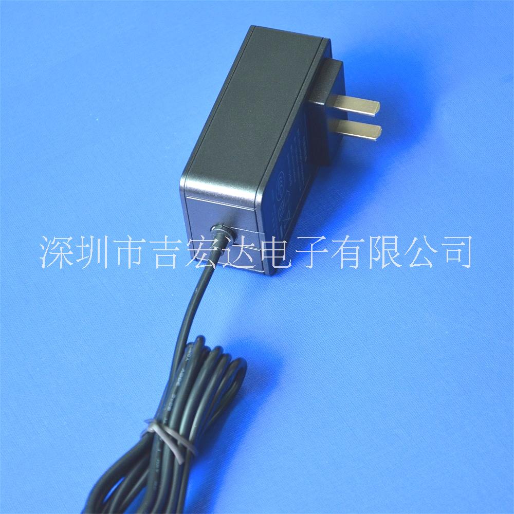 CCC认证中规12V3A墙插式图片