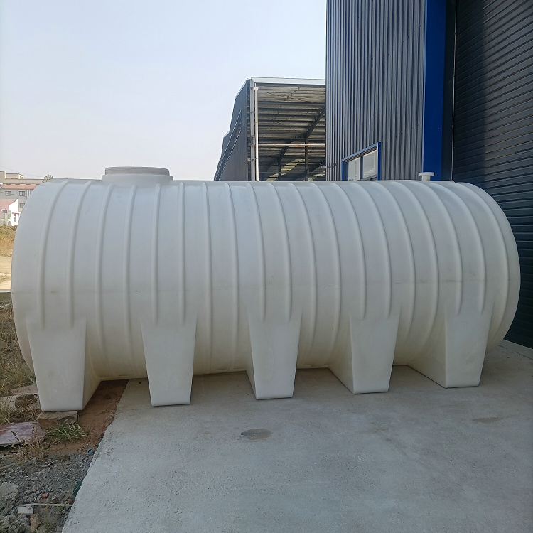 武漢供應15噸臥式塑料儲罐 消防儲存水罐 加厚型耐酸堿耐腐蝕