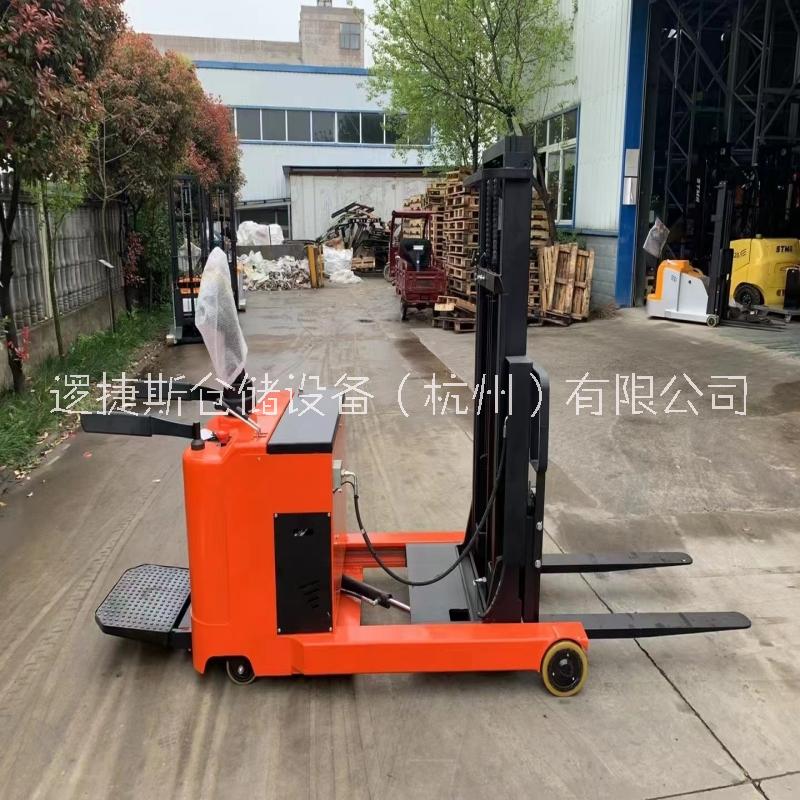 2噸升降叉車圖片/2噸升降叉車樣板圖 (4)