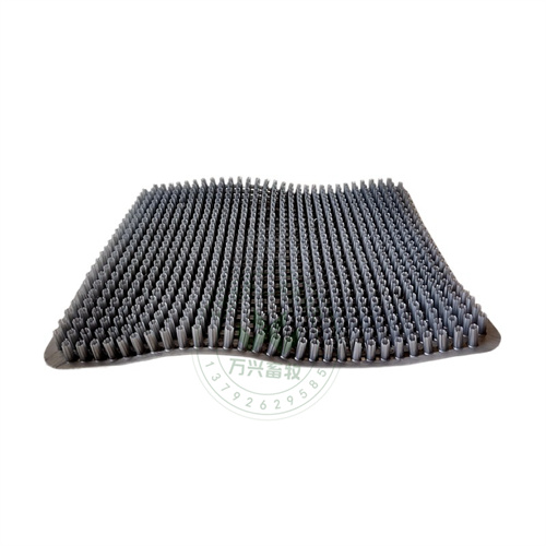 供應(yīng)萬(wàn)興畜牧蛋雞窩塑料草墊 規(guī)格35×29.5×2cm