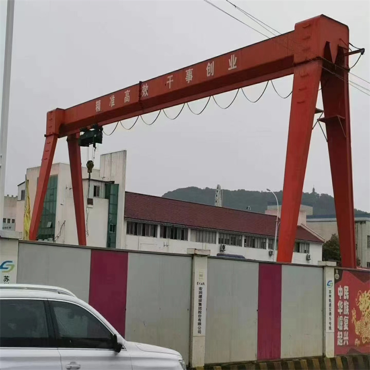 QD雙梁橋式起重機(jī) 廠房起重吊運(yùn)用行吊 東莞葫蘆雙梁起重機(jī)廠家