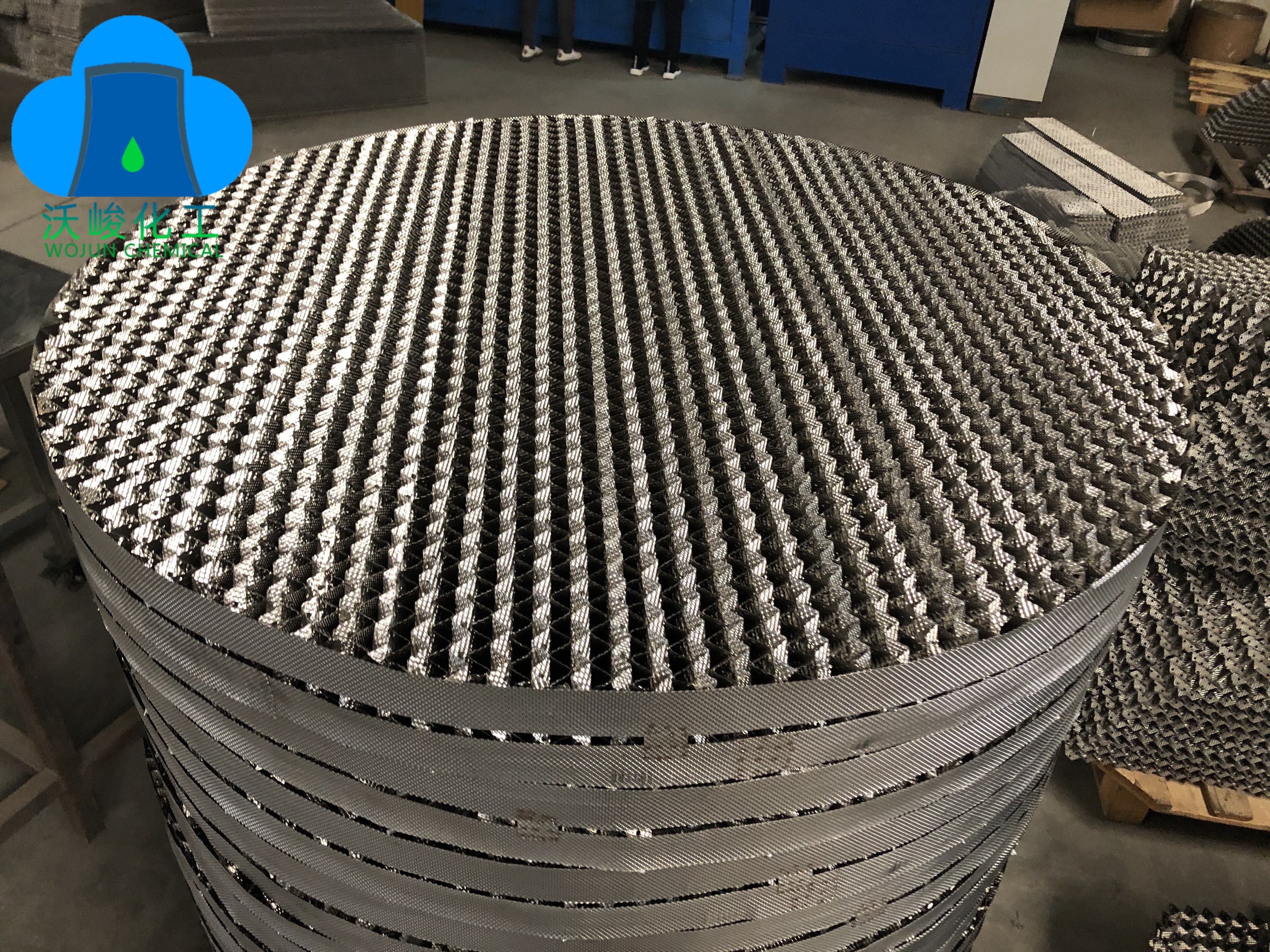 孔板波紋填料規(guī)整填料絲網(wǎng)波紋填料金屬波紋填料金屬孔板波紋填料環(huán)保填料