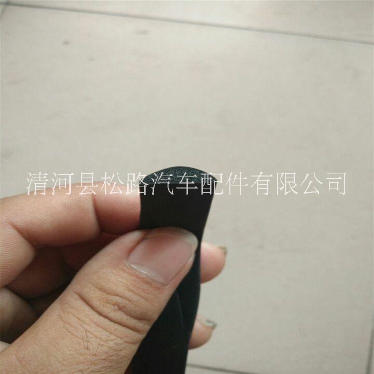 D型硅胶密封条实心硅胶条半圆形带背胶挡水条机械耐高温胶密封条图片