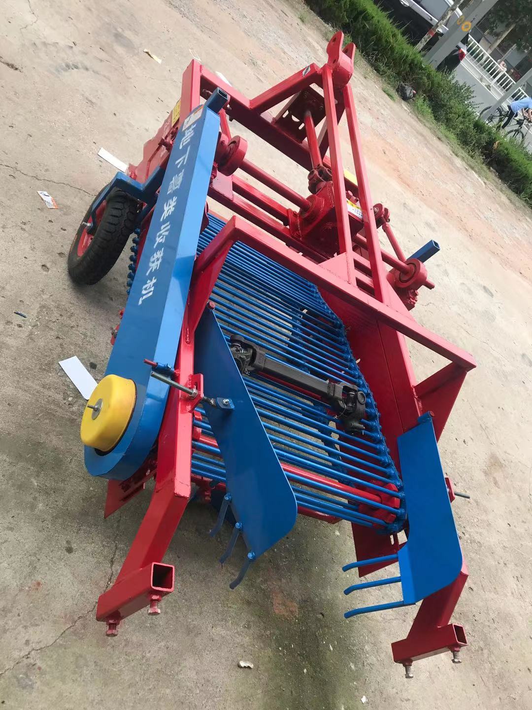 山東收獲機(jī)圖片/山東收獲機(jī)樣板圖 (4)