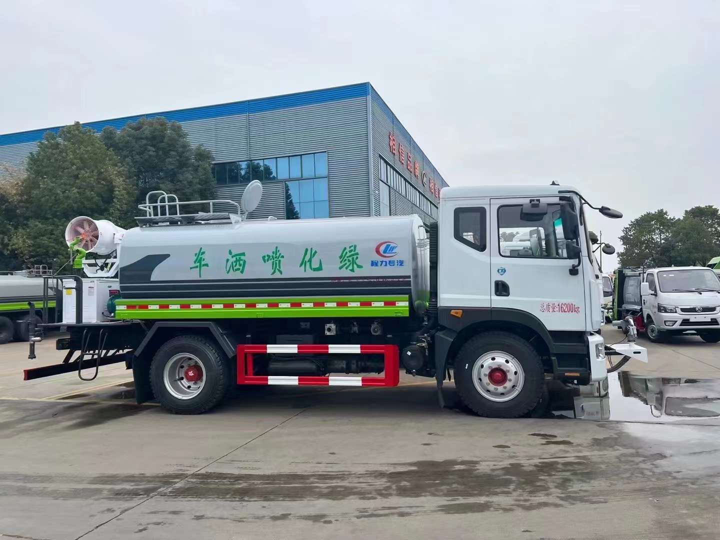 灑水車圖片/灑水車樣板圖 (4)