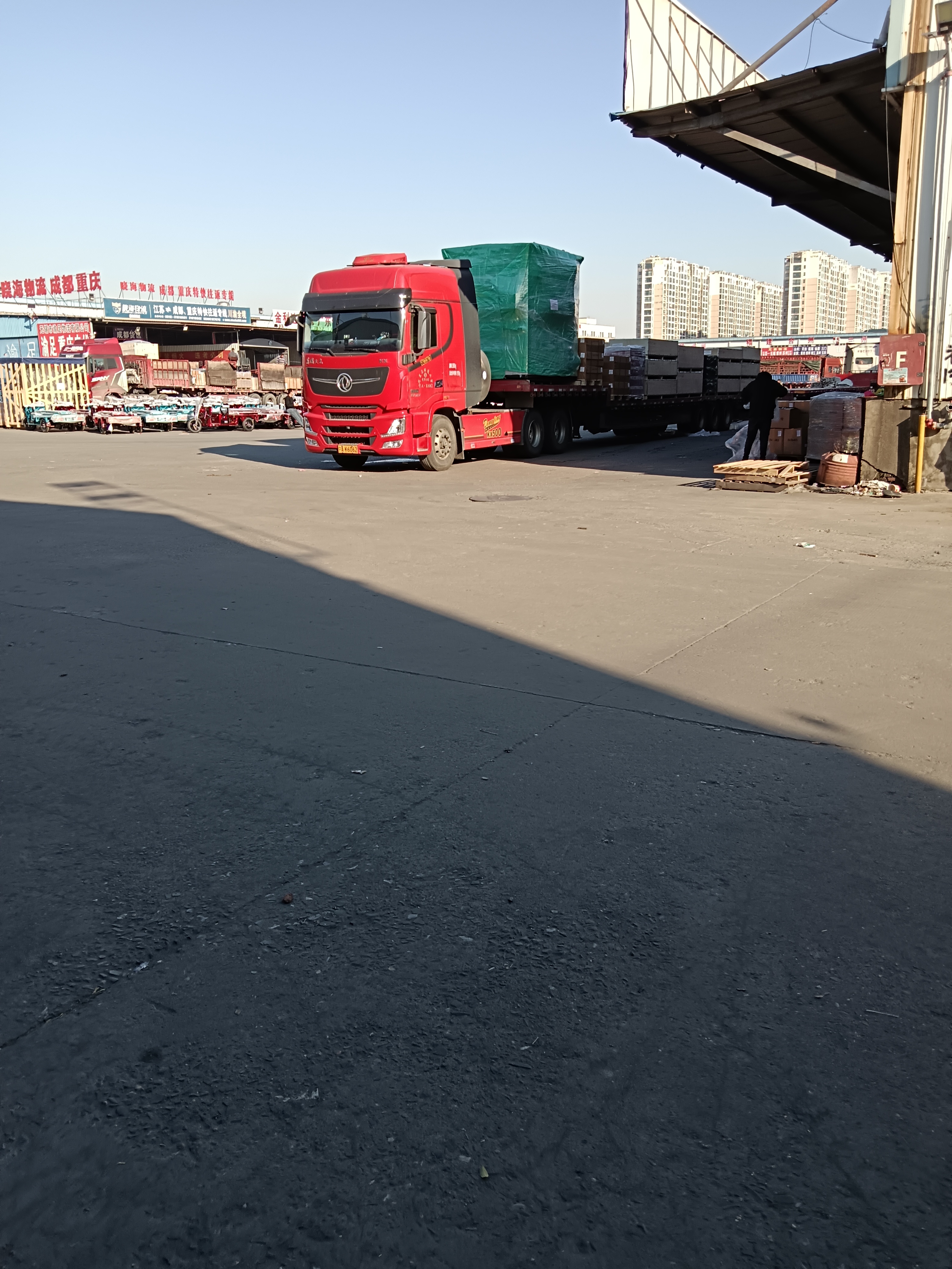 惠州發(fā)四川成都長途陸運 大件運輸 電子材料物流  電瓶車托運 摩托車托運全國各地 惠州至成都整車零擔