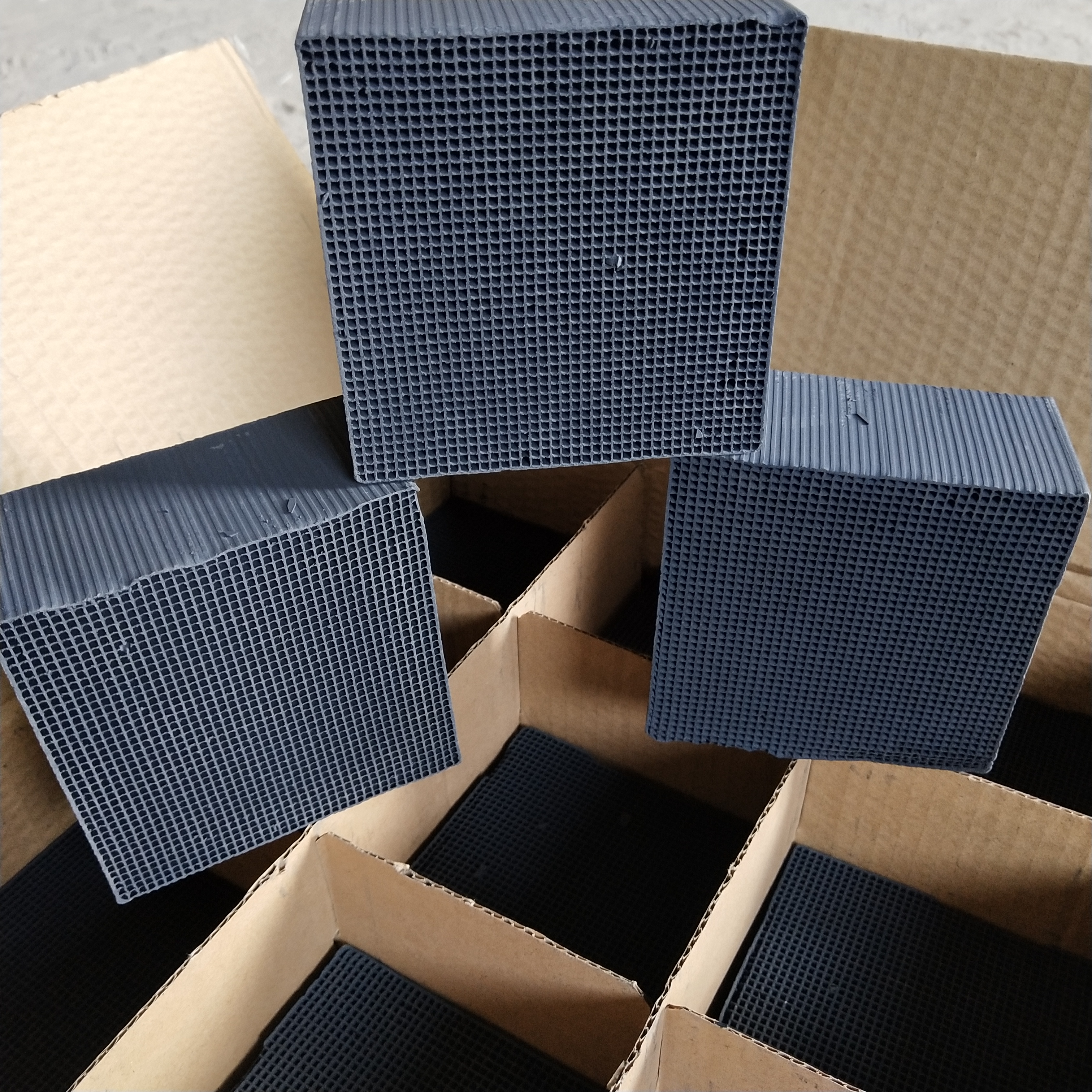 活性炭圖片/活性炭樣板圖 (3)