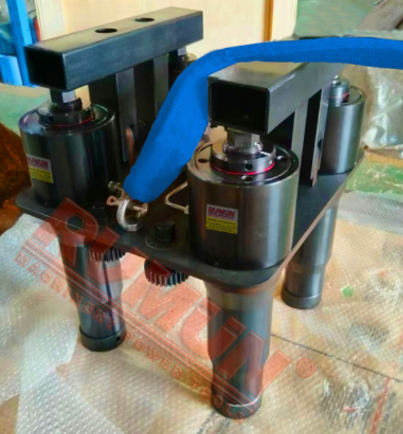 機(jī)車缸蓋聯(lián)體螺栓拉伸器，整體式液壓螺栓拉伸器