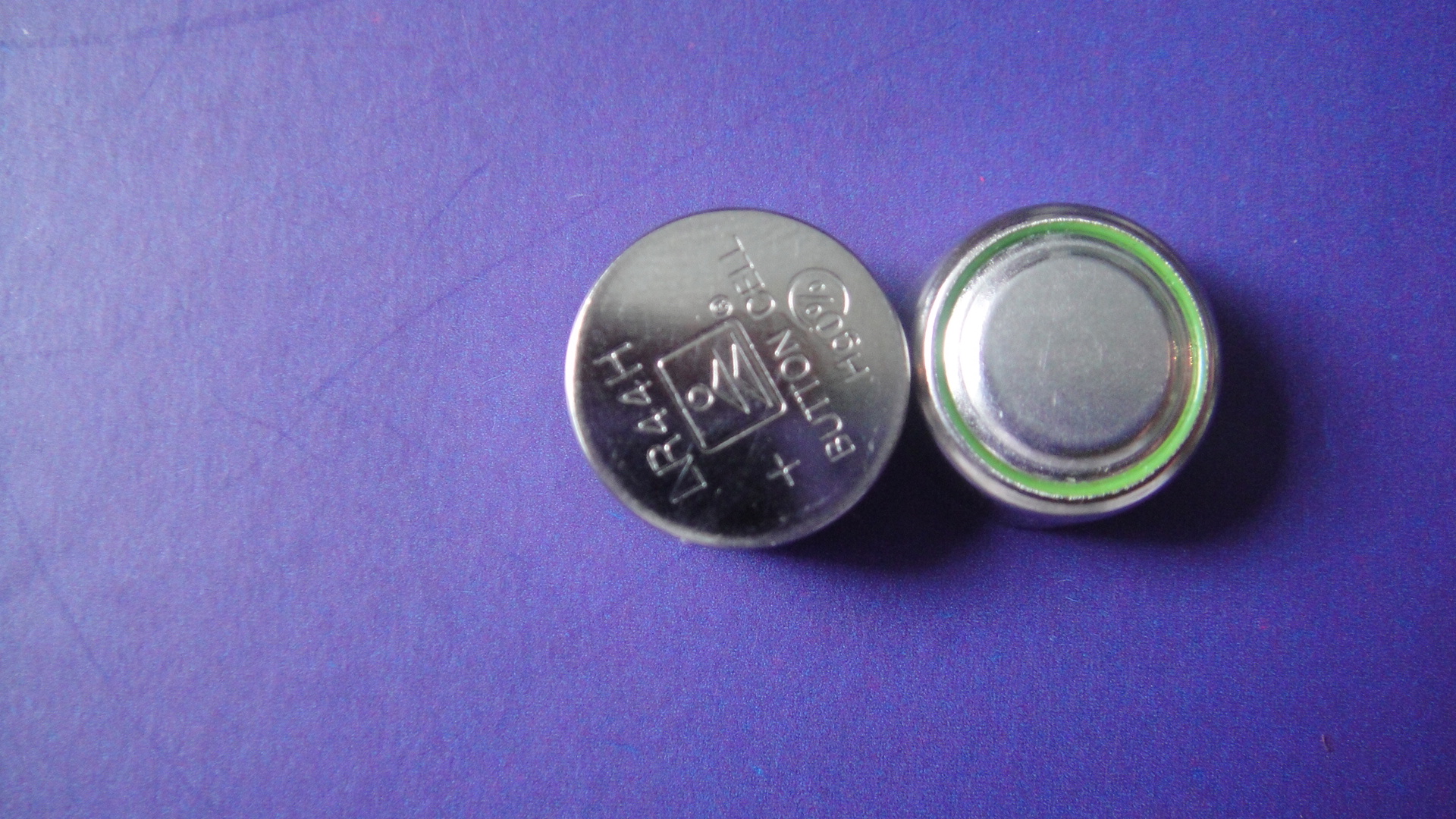 少量供應(yīng)天球紐扣電池AG13、廠家訂做可貼牌 天球紐扣電池AG13 天球紐扣電池AG13、LR44H