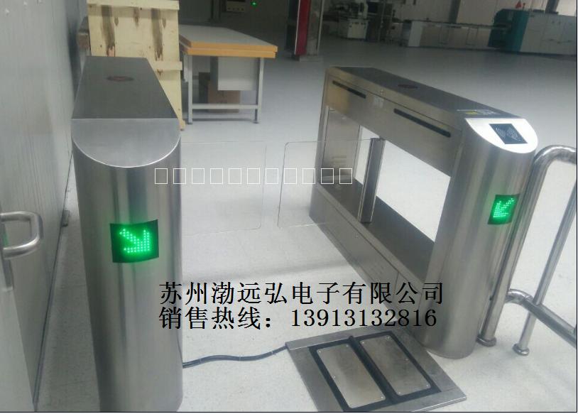 供應(yīng)ESD三輥閘刷卡聯(lián)網(wǎng)式靜電檢測(cè)門禁（蘇州渤遠(yuǎn)弘）