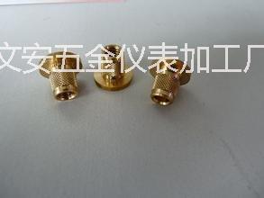 供應(yīng)河北滄州市滾花銅螺母廠家批發(fā)價(jià)格，河北滾花銅螺母價(jià)格，河北滾花銅螺母采購電話，河北優(yōu)質(zhì)銅螺母加工廠家