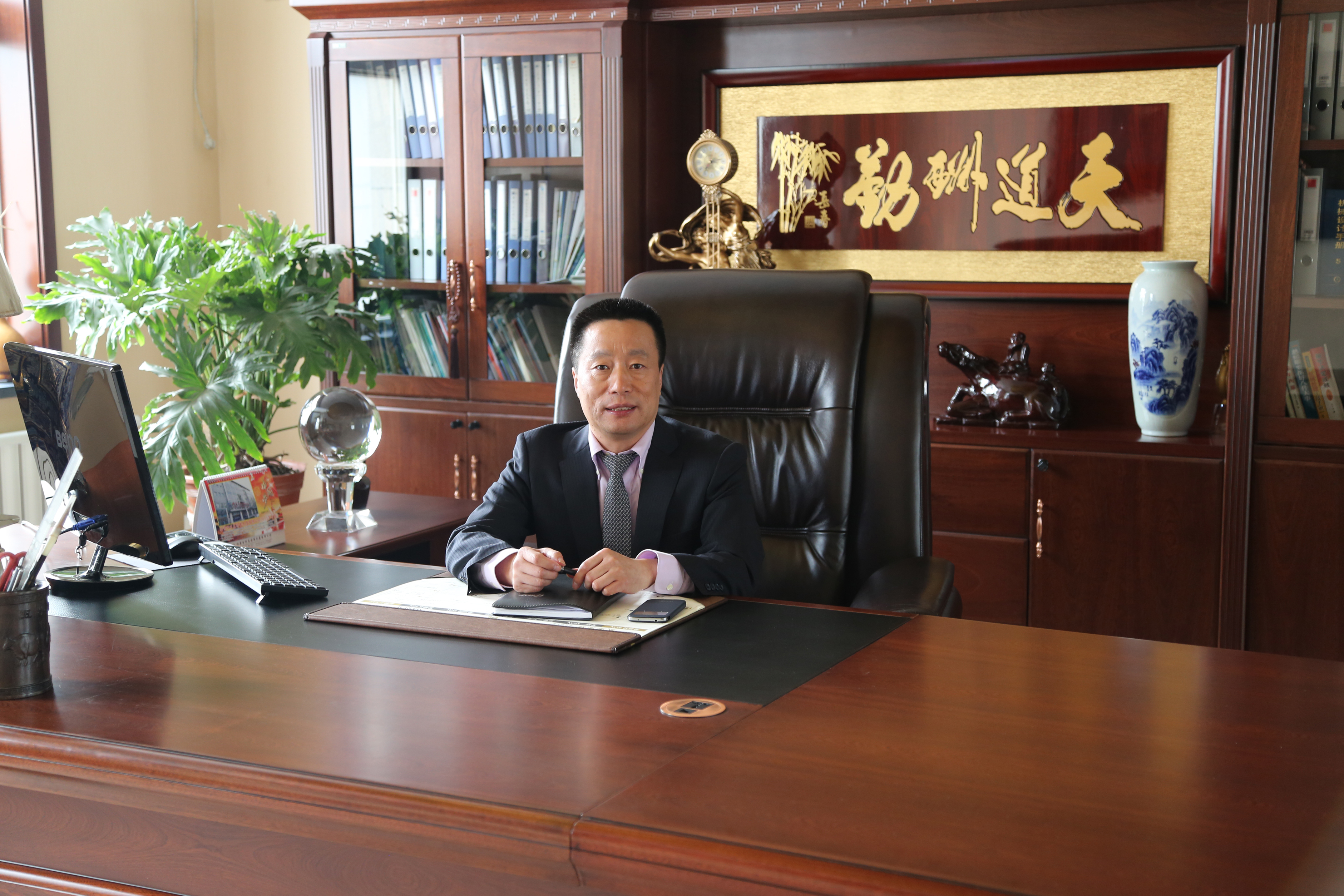 供應(yīng)棉布膠帶 2.52*910-12 3M微孔通氣性 廠家直銷*惠