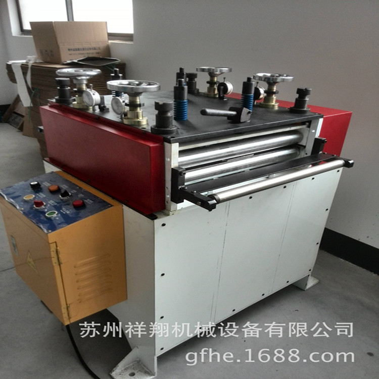 供應(yīng)0.1-2.0精密整平機(jī)材料整平機(jī)精密型材料矯正整平機(jī)廠家